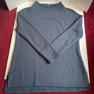 Free Fly Mockneck sweatshirt